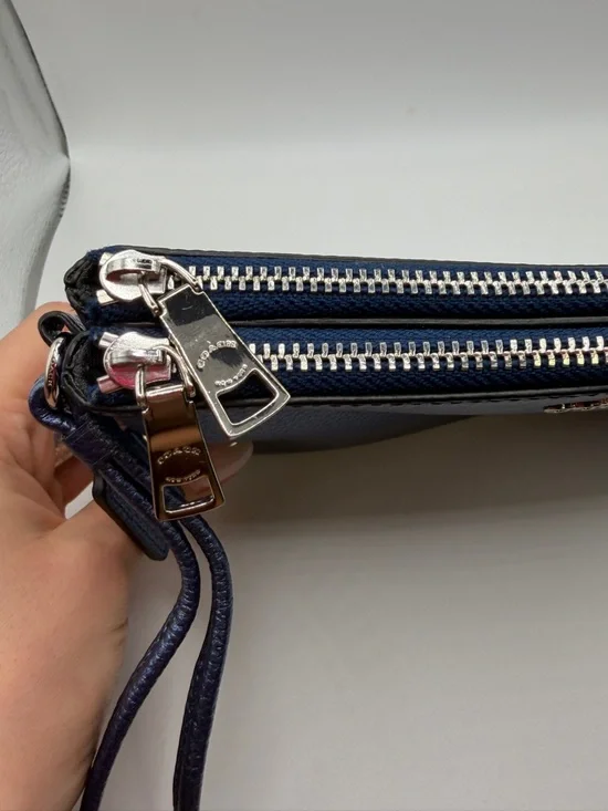 Coach Navy Pebbled Leather Wristlet with Silver Hardware - Picture 6 of 8